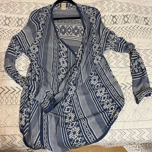 Ladies long sleeve cardigan knit sweater, blue / white Aztec style pattern, XXL